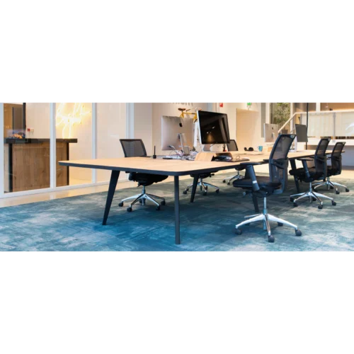 bureaustoel AIR-01 sfeerfoto op de werkvloer