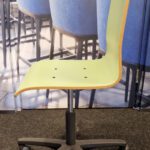 tweedehands lime green bureau stoel zijkant