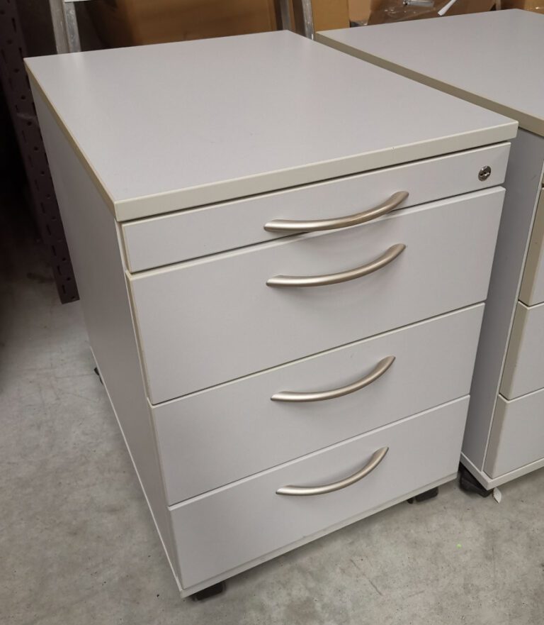 tweedehands rolblok grijs