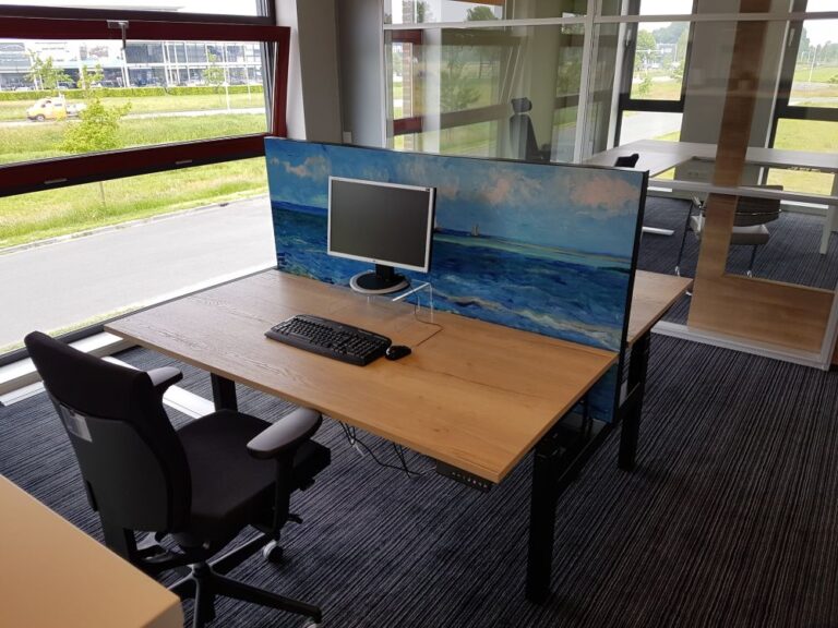 geluiddempende bureau tussenwand