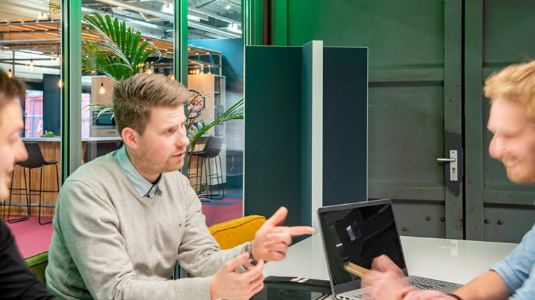 geluiddempende totempaal