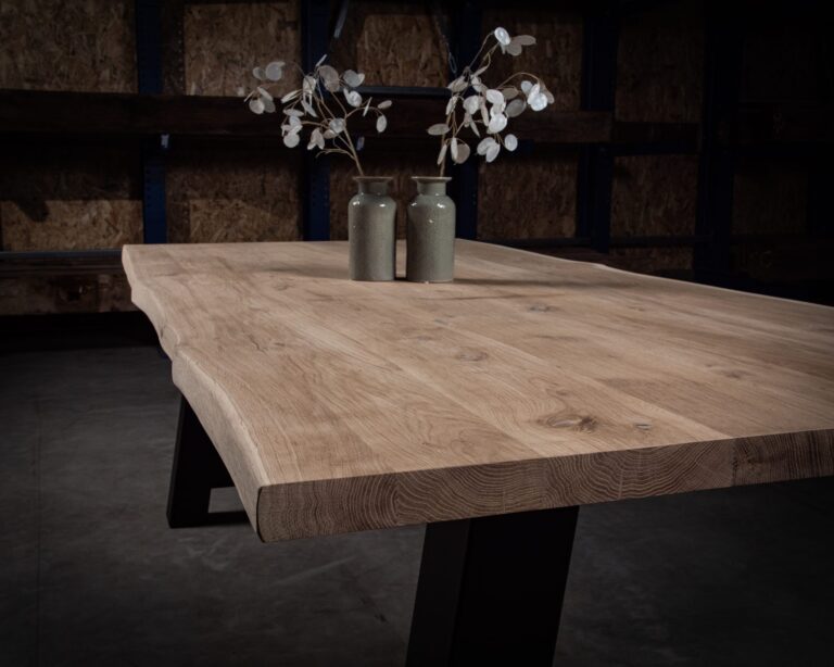 Demo tafel met A-poot