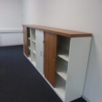 houten schuifdeurkast