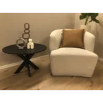 ronde bijzettafel mango 70cm diameter zwart sfeerfoto